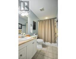 311 Southeast Road thumbnail 28