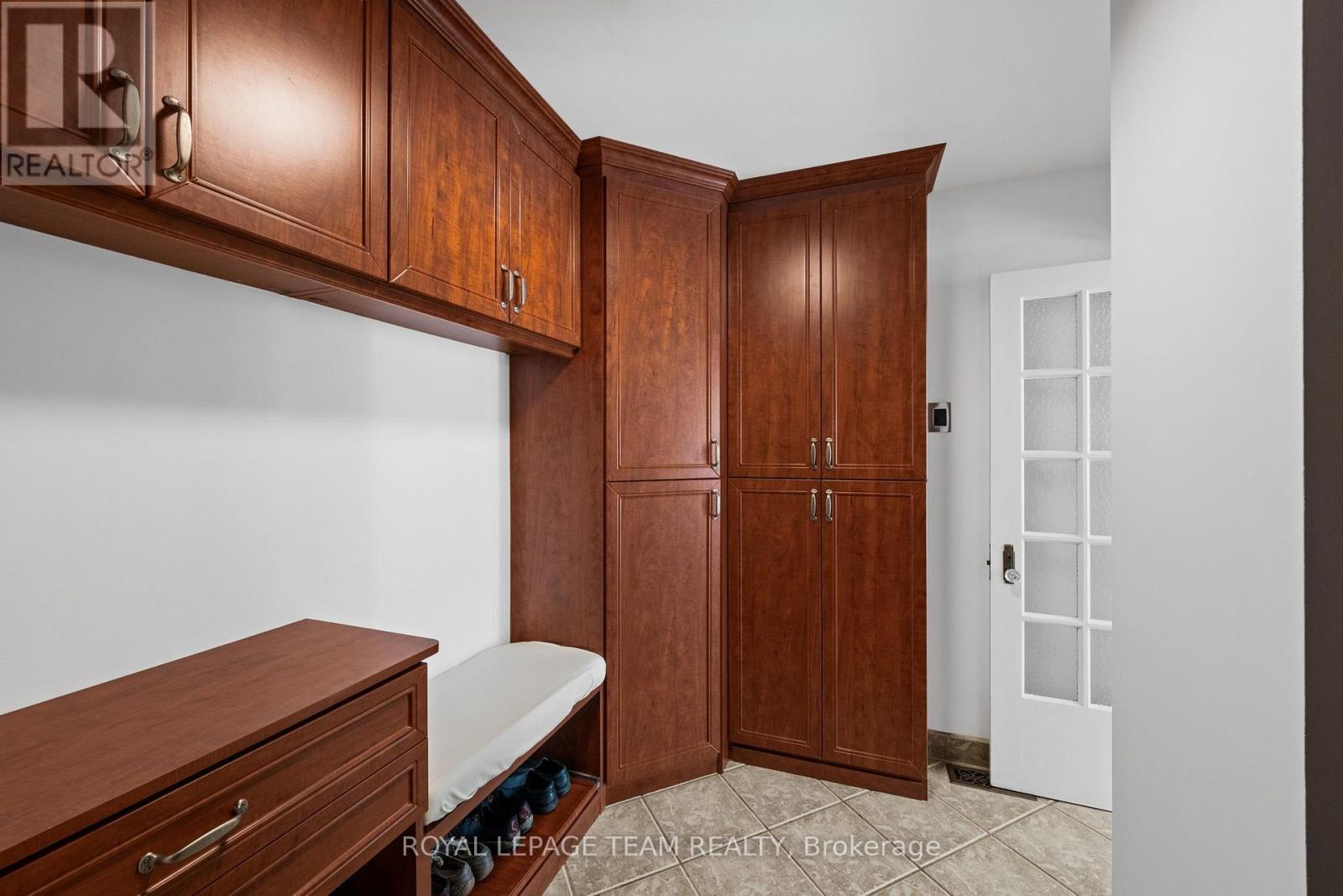 1414 SHERRUBY WAY - Image 19