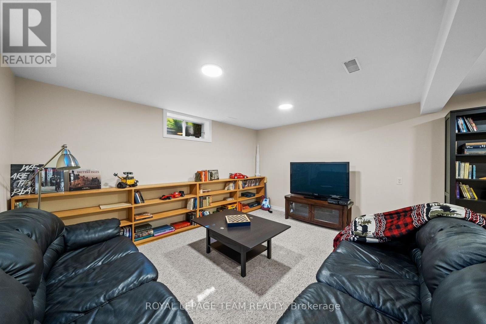 1414 SHERRUBY WAY - Image 39