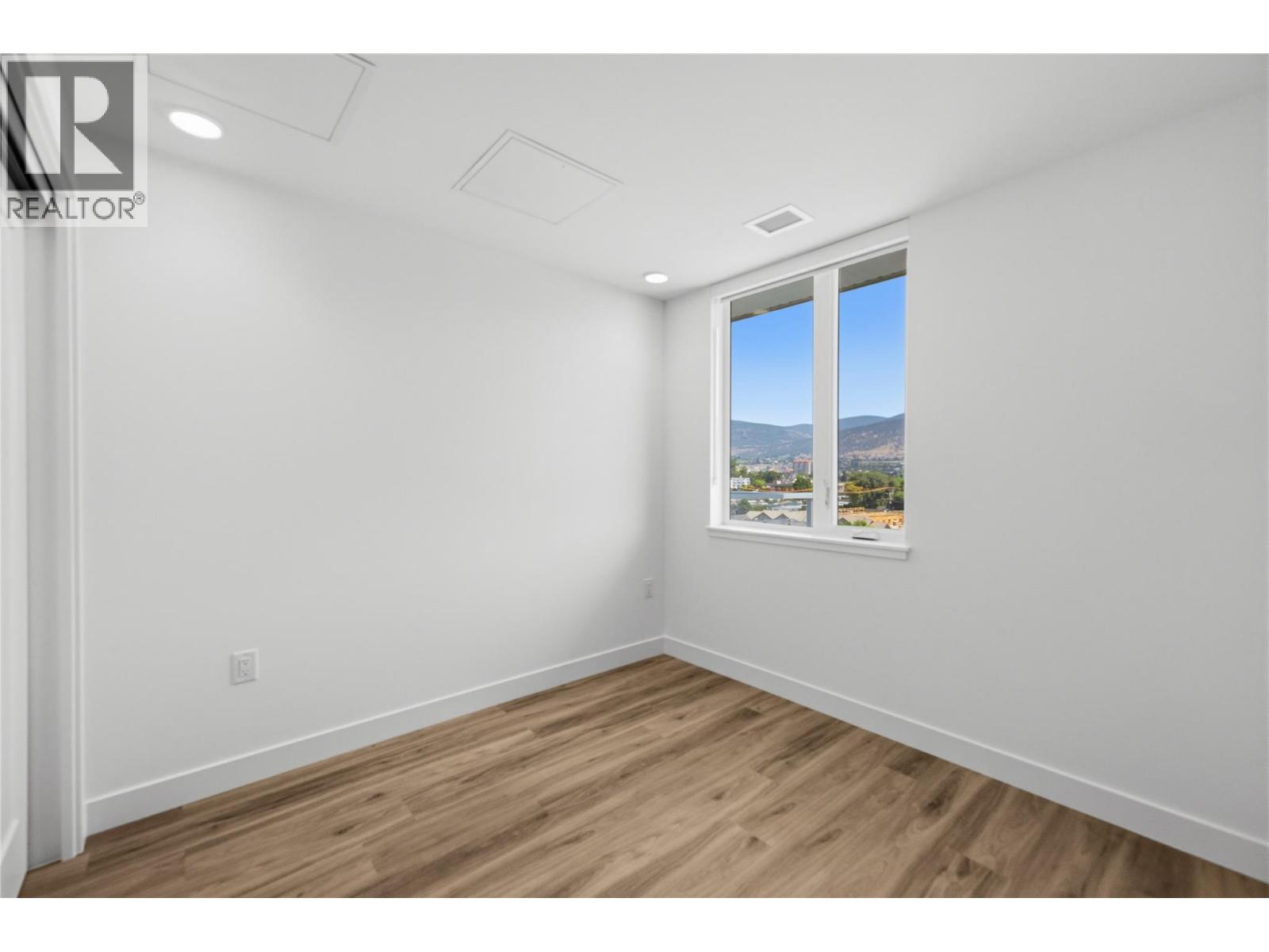 270 Riverside Drive Unit# 617, Penticton