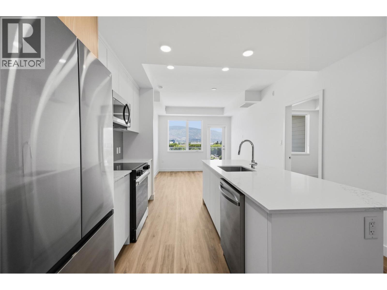 270 Riverside Drive Unit# 617, Penticton