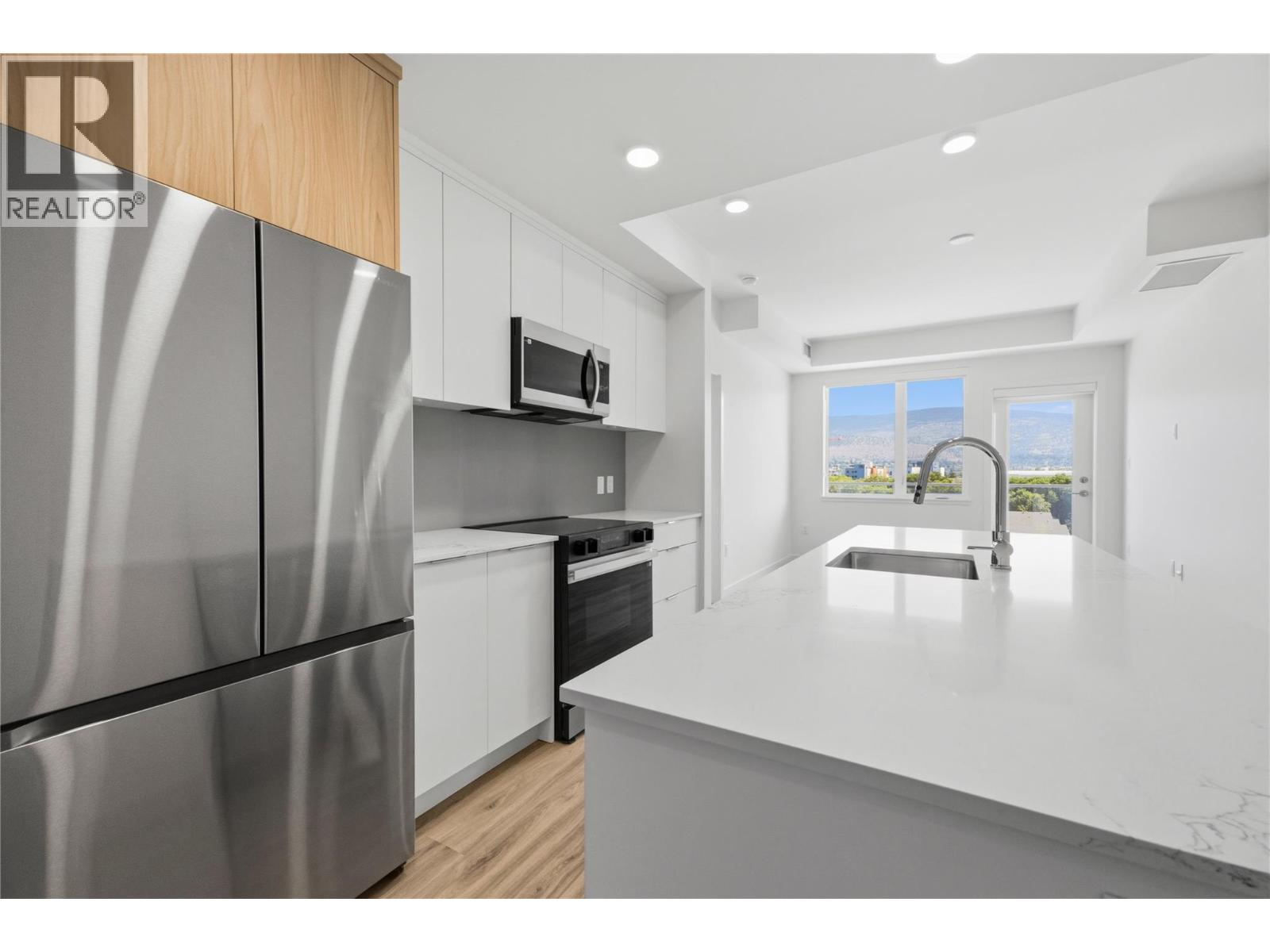 270 Riverside Drive Unit# 617, Penticton