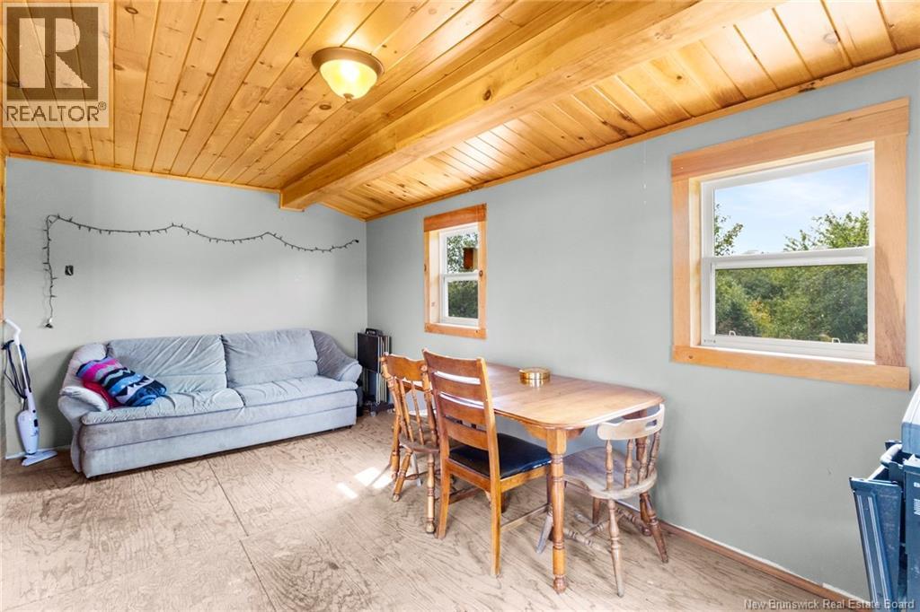 4004 Route 620 - Image 18