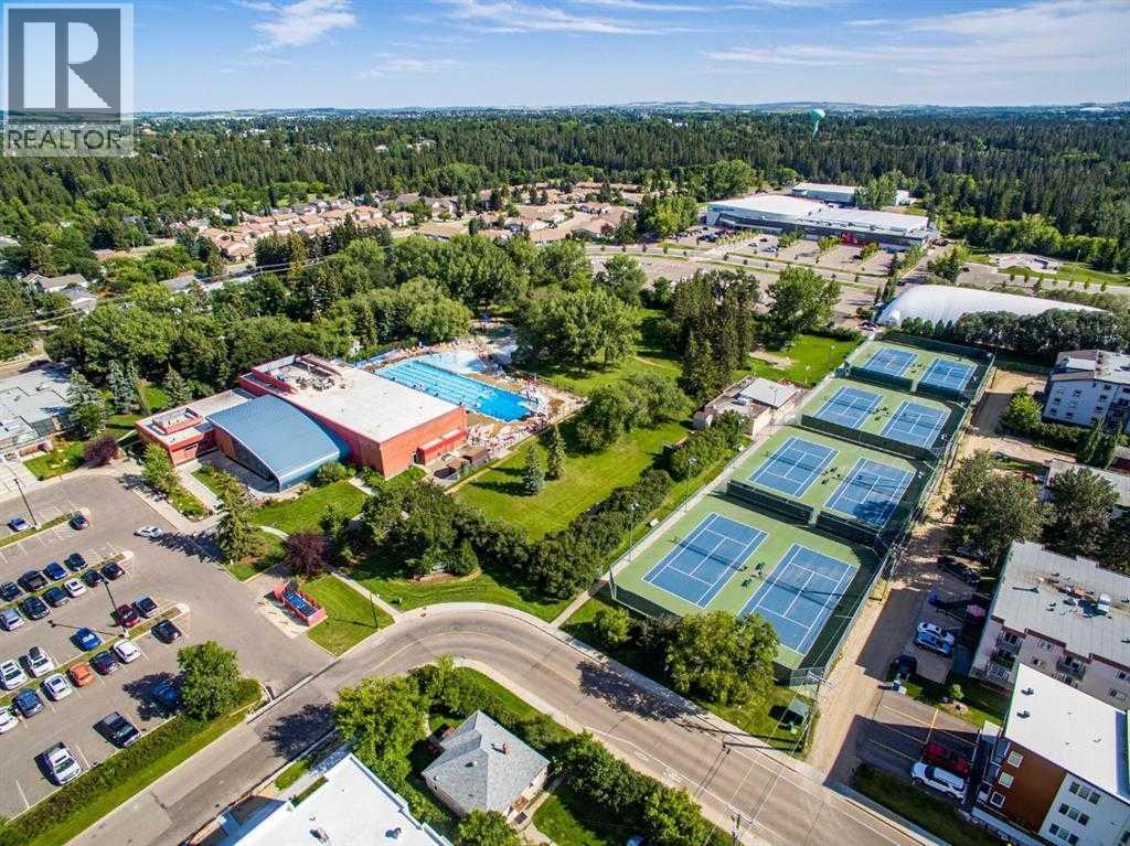 #405 4820 47 Avenue - 24
