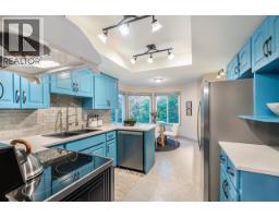 704 1180 Falcon Drive, Coquitlam, BC V3E2K7 Photo 16