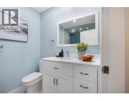 704 1180 Falcon Drive, Coquitlam, BC V3E2K7 Photo 27