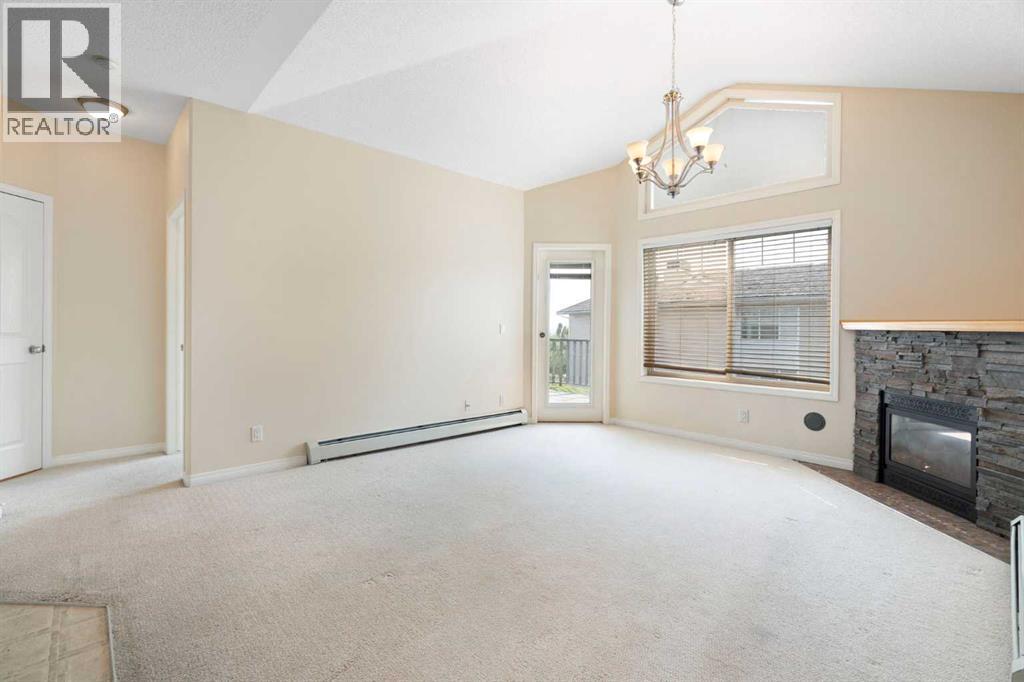 #422 369 Rocky Vista Park NW - 10