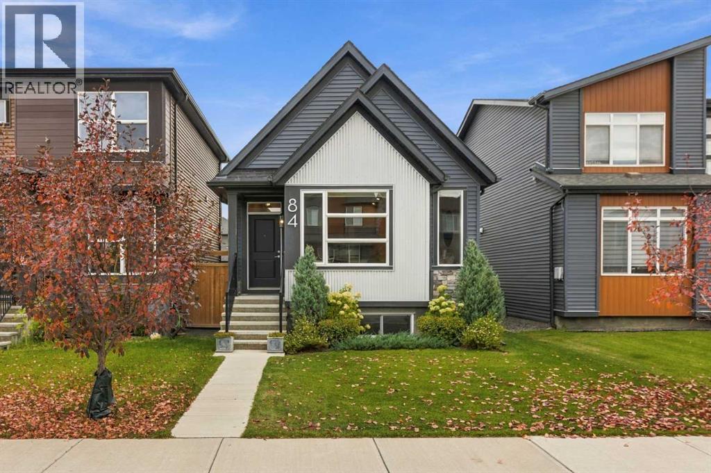 84 Wolf Creek Manor SE, Calgary