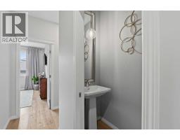 84 Wolf Creek Manor Se, Calgary, AB T2X3Z9 Photo 15