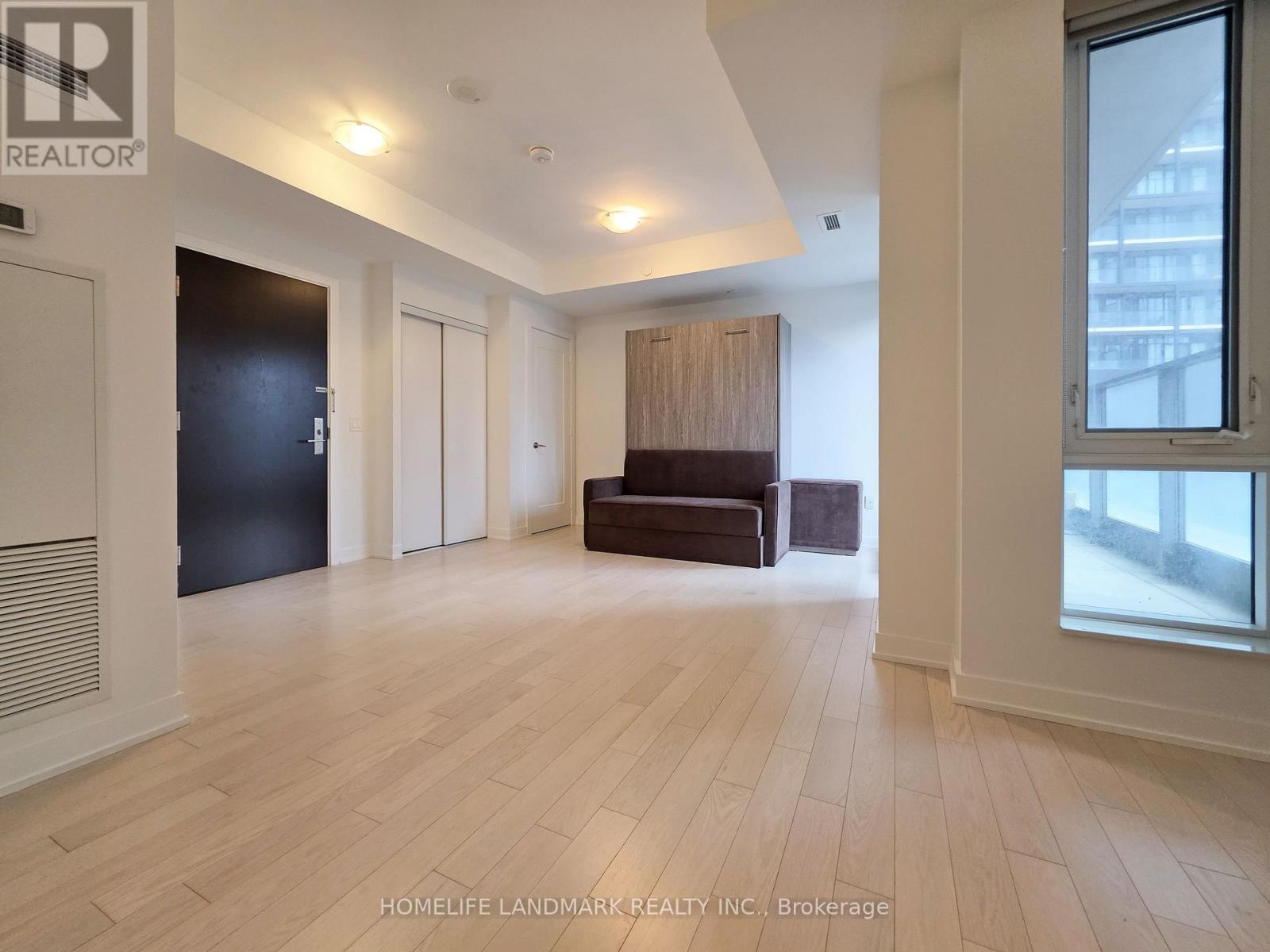 Photo of 330 Richmond Street