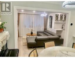 15 Shandara Crescent, Toronto, ON M1R1G1 Photo 6