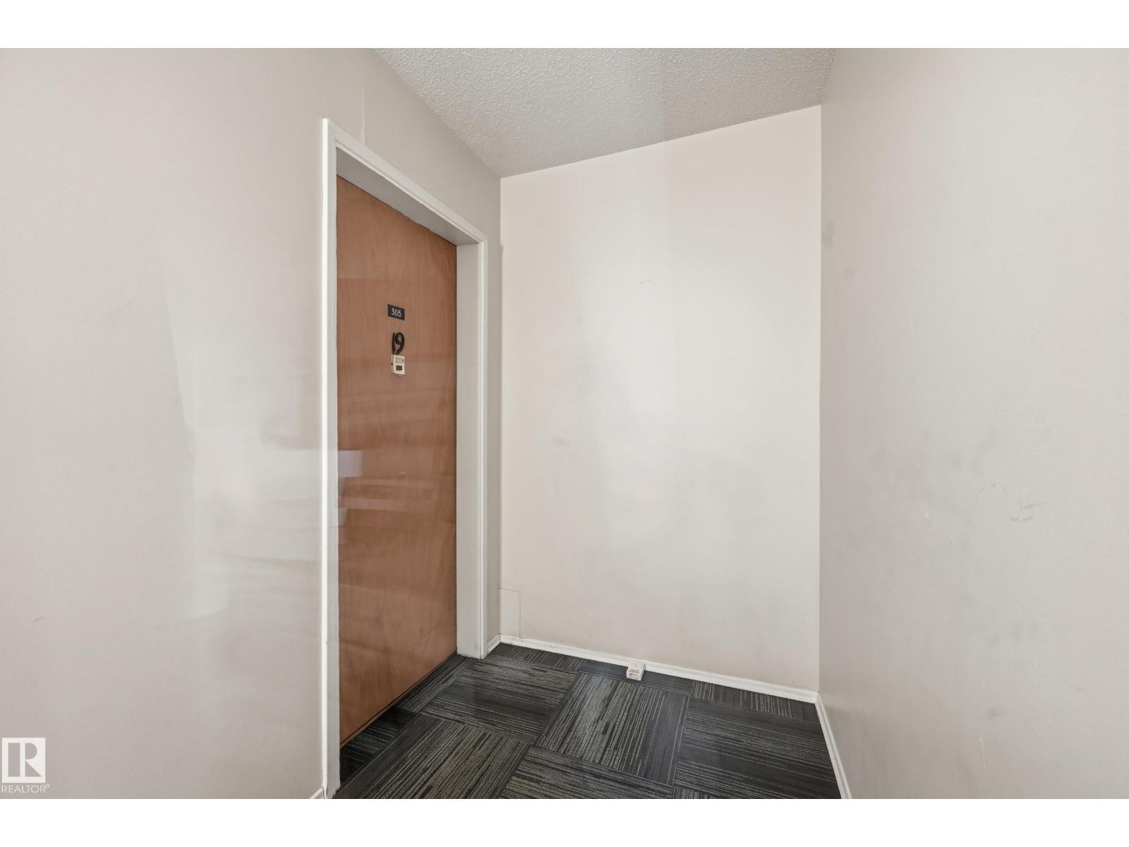 #305 10811 115 ST NW - 6