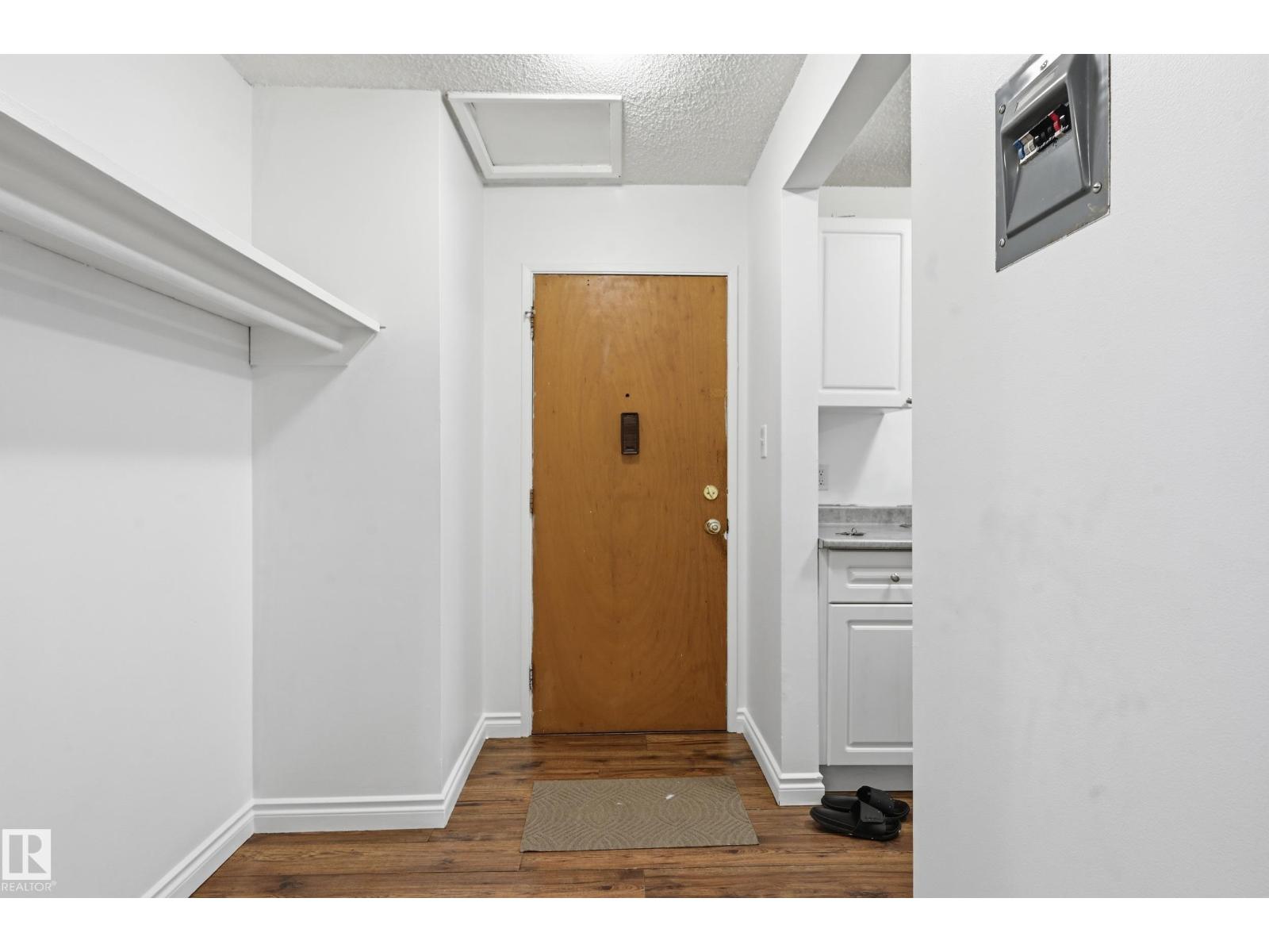 #305 10811 115 ST NW - Image 7