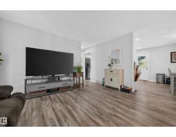 Bedroom 2 - 37 Graham Rd, Sherwood Park, AB T8A3N7 Photo 6