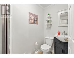 11 Webster Place thumbnail 17