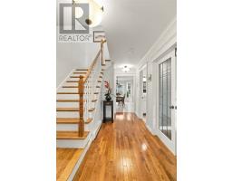 11 Webster Place thumbnail 4