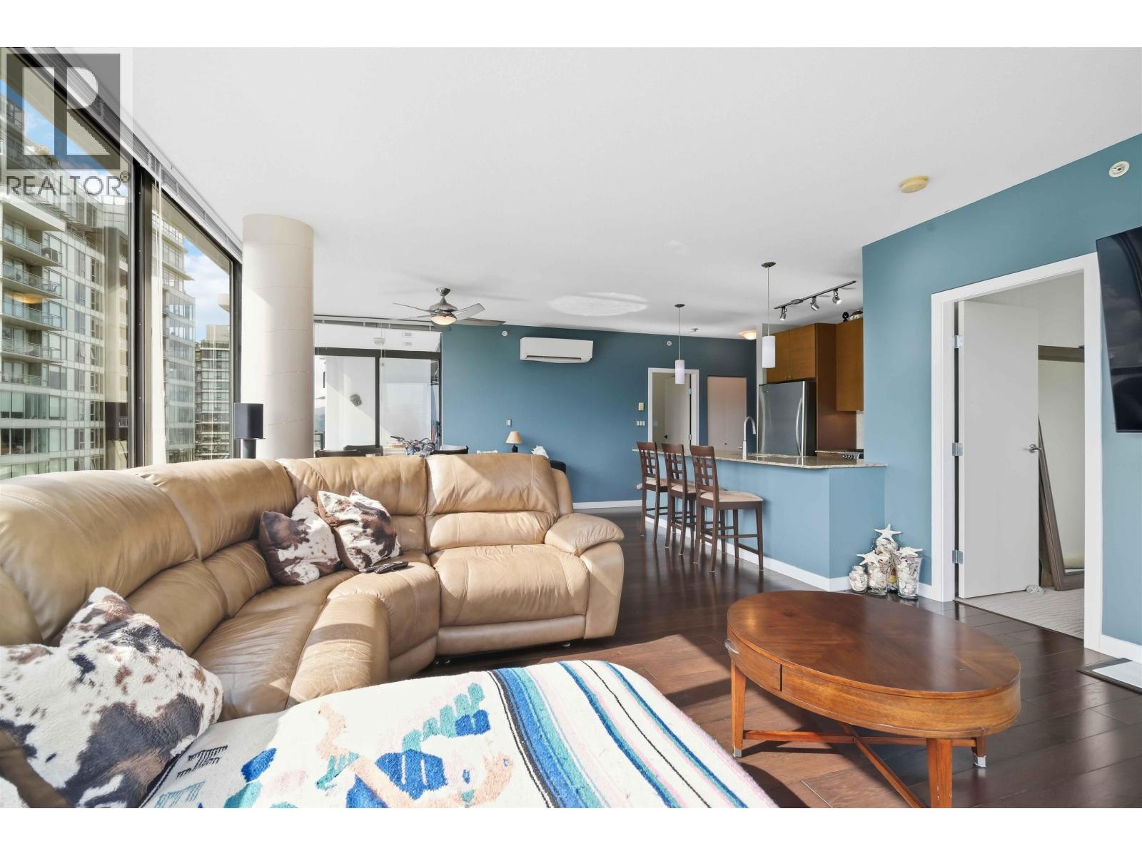 1802 400 CAPILANO ROAD, Port Moody