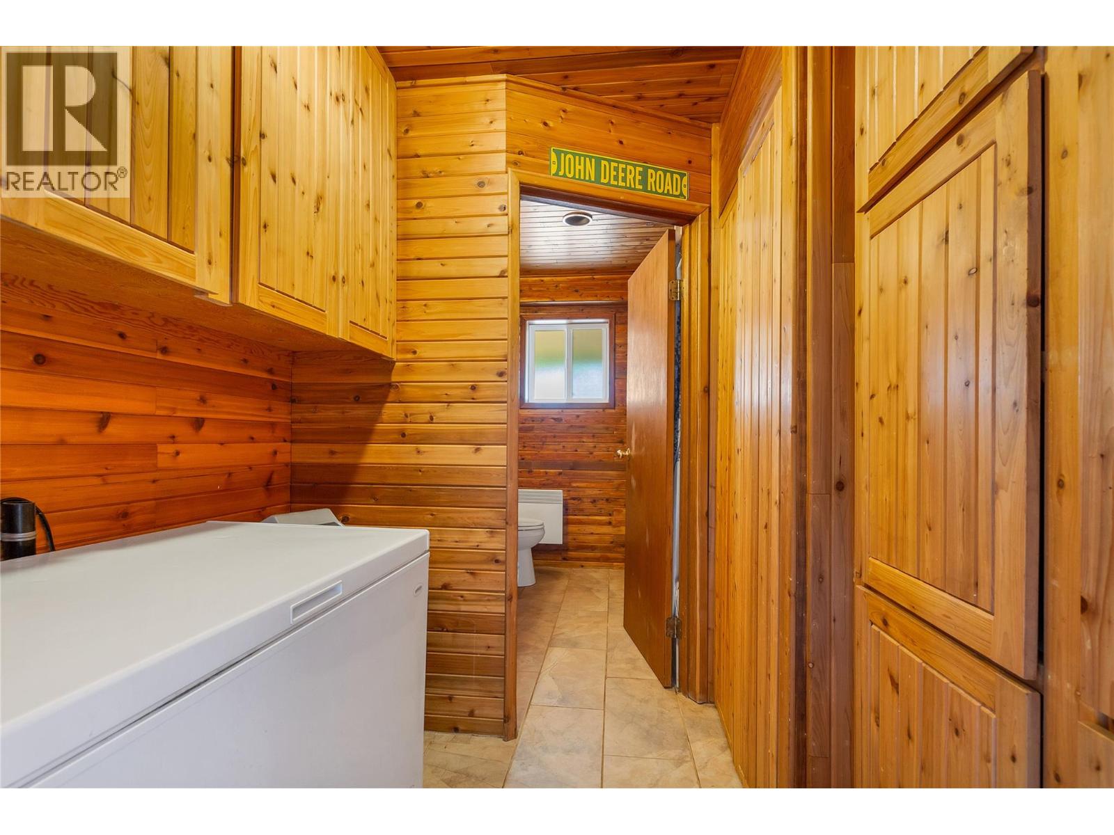 27 Pine Road - Image 21