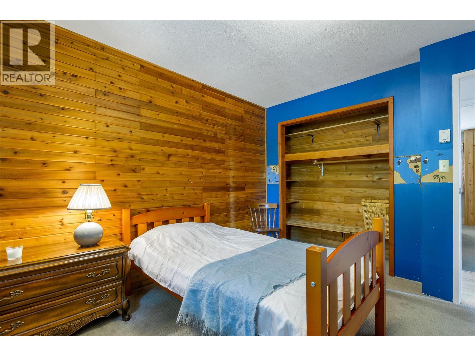 27 Pine Road - 30