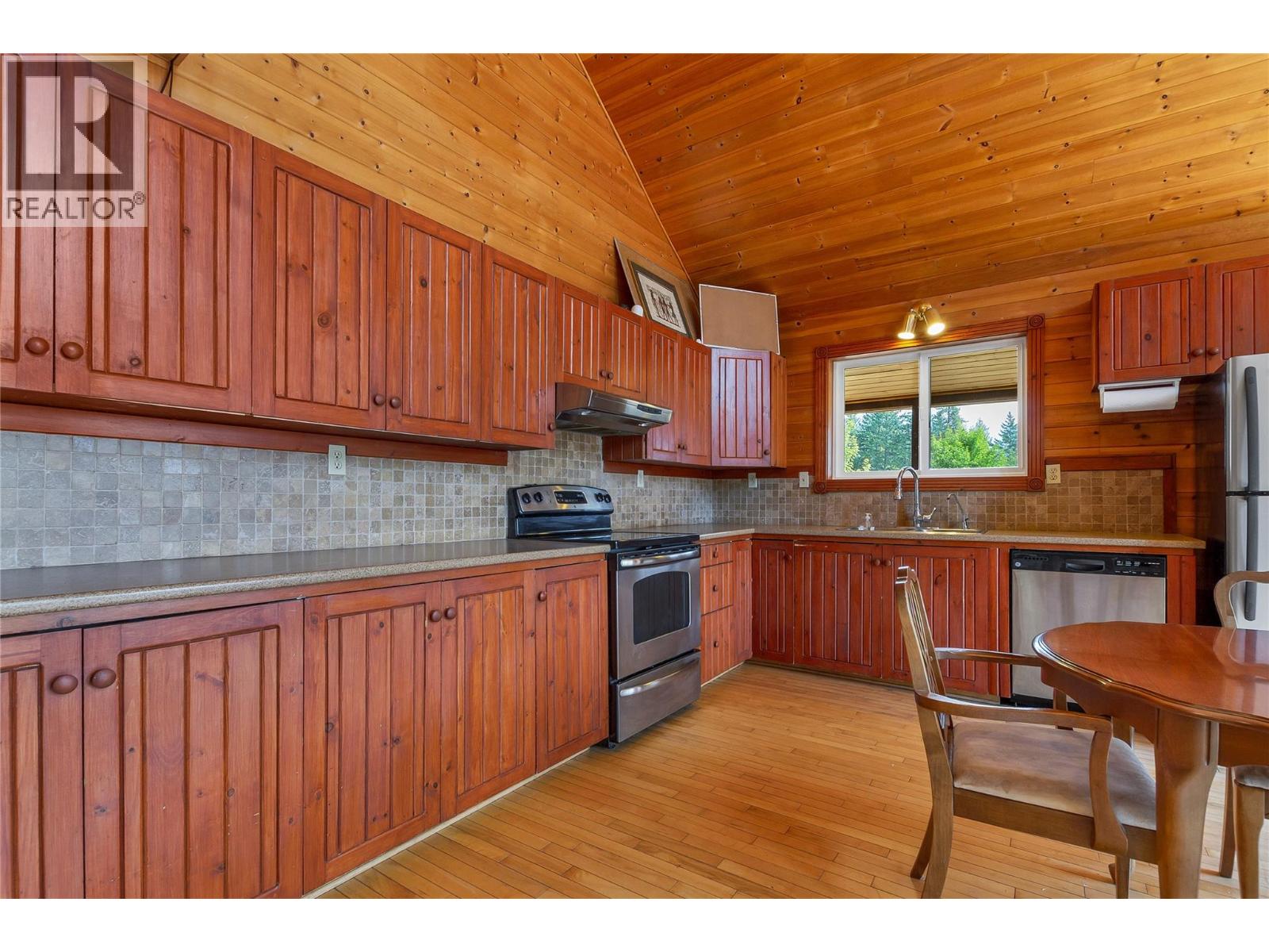 27 Pine Road - Image 12