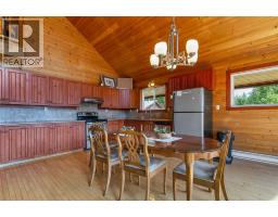 Laundry room - 27 Pine Road, Cherryville, BC V0E2G3 Photo 10