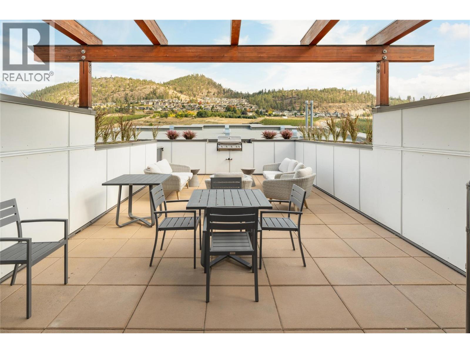 #402 722 Valley Road - 20