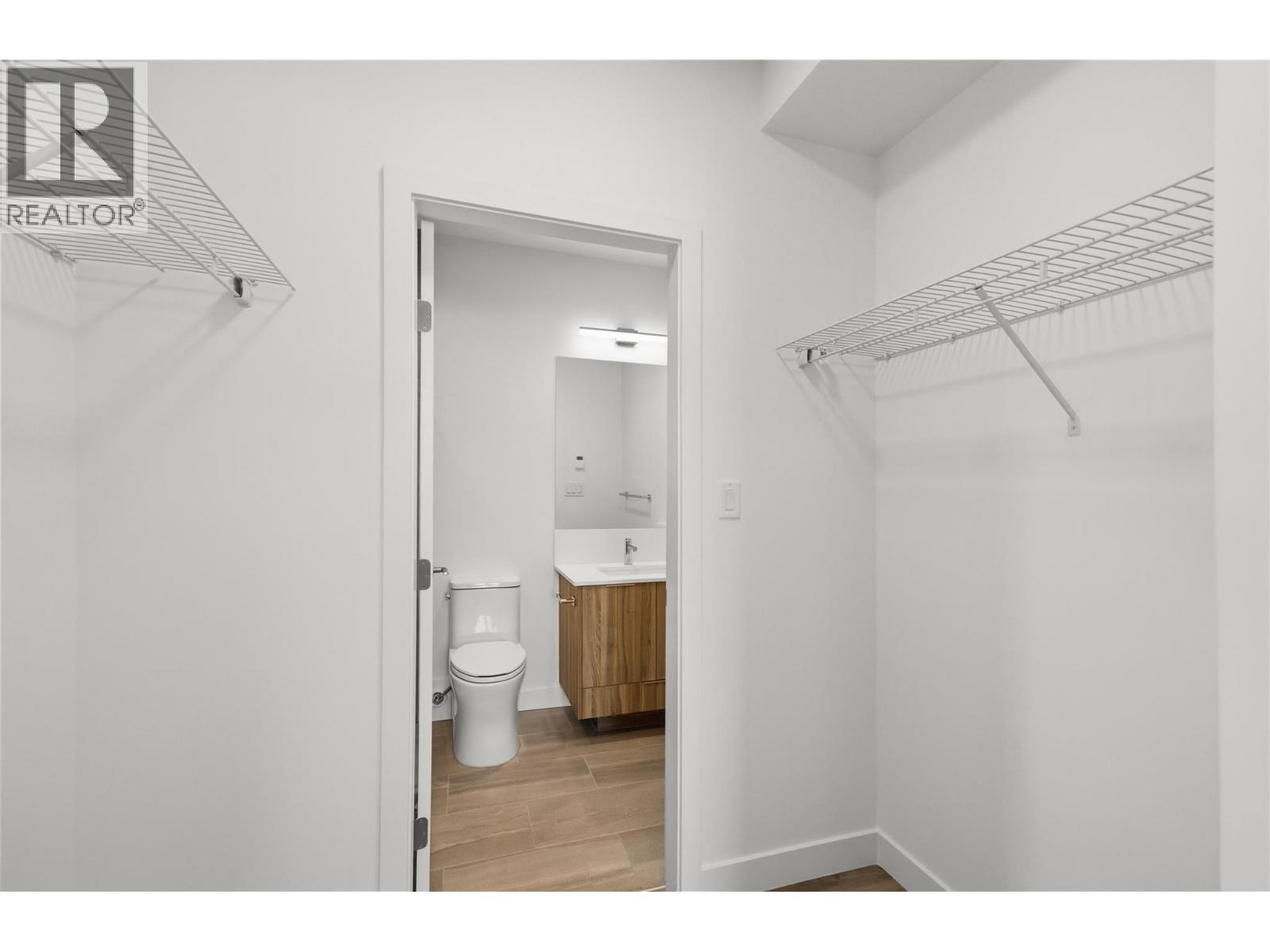#415 270 Riverside Drive - 11