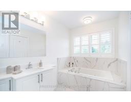 65 All Points Drive, Whitchurch Stouffville, ON L4A0W5 Photo 13