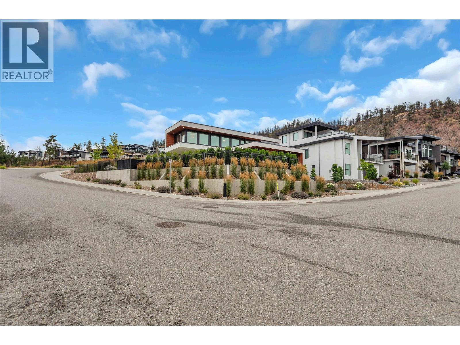 9783 Centrestone Drive - 43