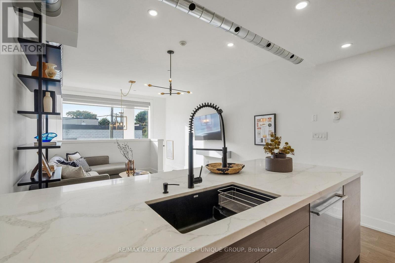311 GILMOUR AVENUE - Image 12