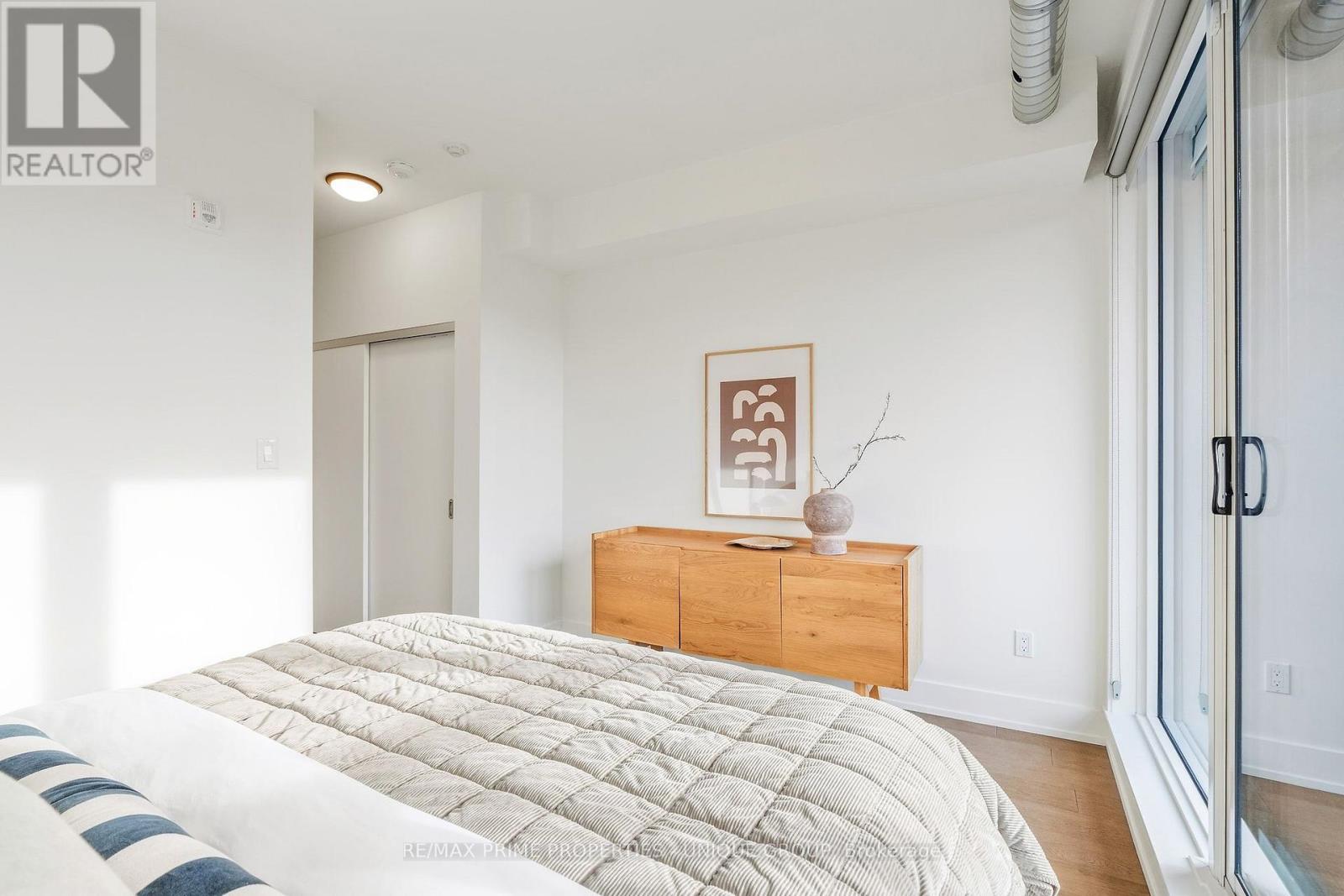311 GILMOUR AVENUE - Image 23