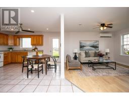 33 Holland Drive, Stratford, PE C1B1S9 Photo 13