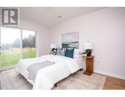 33 Holland Drive, Stratford, PE C1B1S9 Photo 24