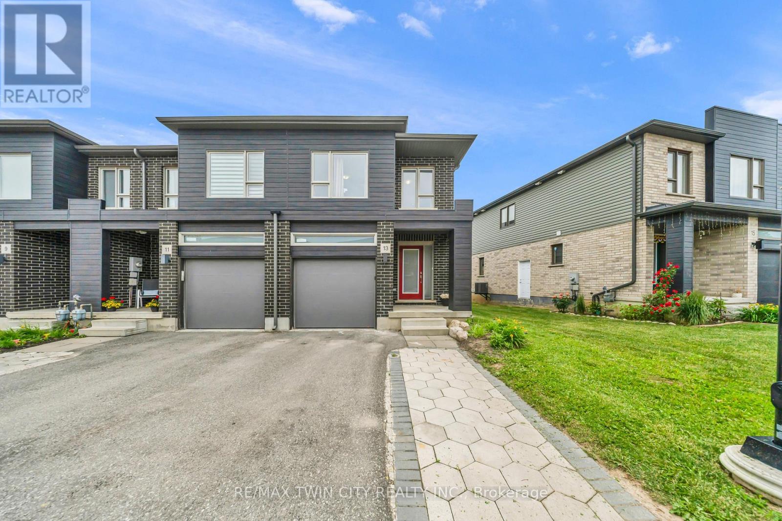 13 PONY WAY — photo 3