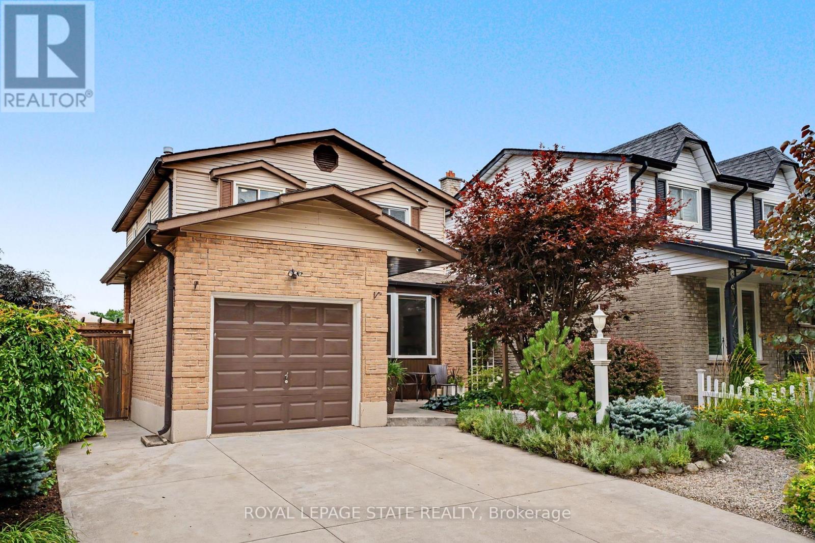 103 GLENASHTON DRIVE, Hamilton (Stoney Creek)