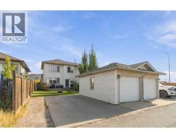 253 Grosbeak Way, Fort Mcmurray, AB T9K0L8 Photo 33