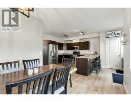 3pc Bathroom - 253 Grosbeak Way, Fort Mcmurray, AB T9K0L8 Photo 12