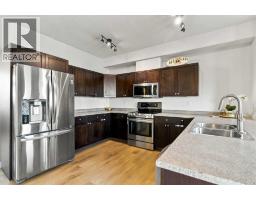 Bedroom - 253 Grosbeak Way, Fort Mcmurray, AB T9K0L8 Photo 8