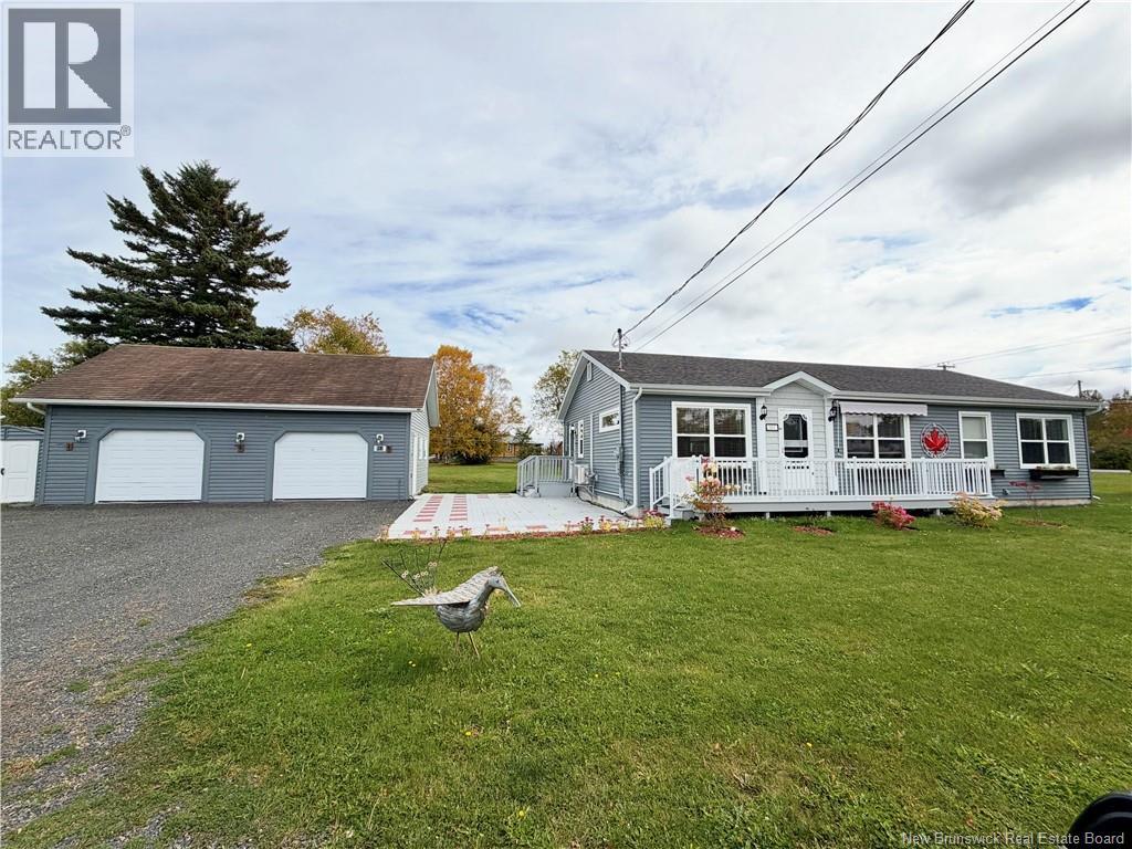 557 Chaleur Street - 1