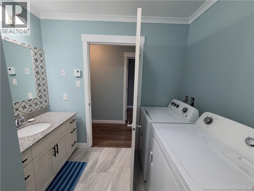 557 Chaleur Street - Image 13