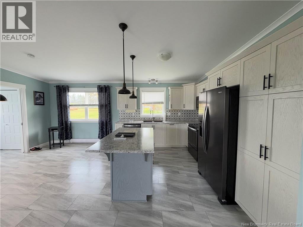 557 Chaleur Street - Image 6