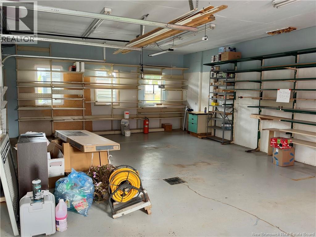 557 Chaleur Street - 29