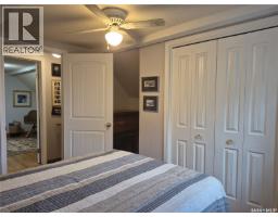 323 Currie Avenue, Round Lake, SK S0G5C0 Photo 26