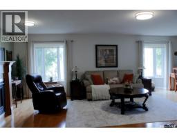 323 Currie Avenue, Round Lake, SK S0G5C0 Photo 22