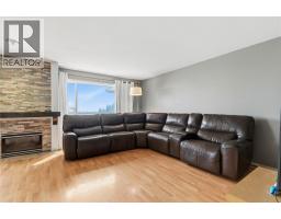 4pc Ensuite bath - 618 Elson Road, Sorrento, BC V0E2W1 Photo 15