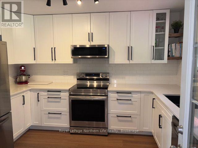 65 RIDGEMOUNT DRIVE - 29