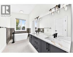 3106 15 Avenue SW - photo 15