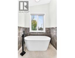 3106 15 Avenue SW - photo 16