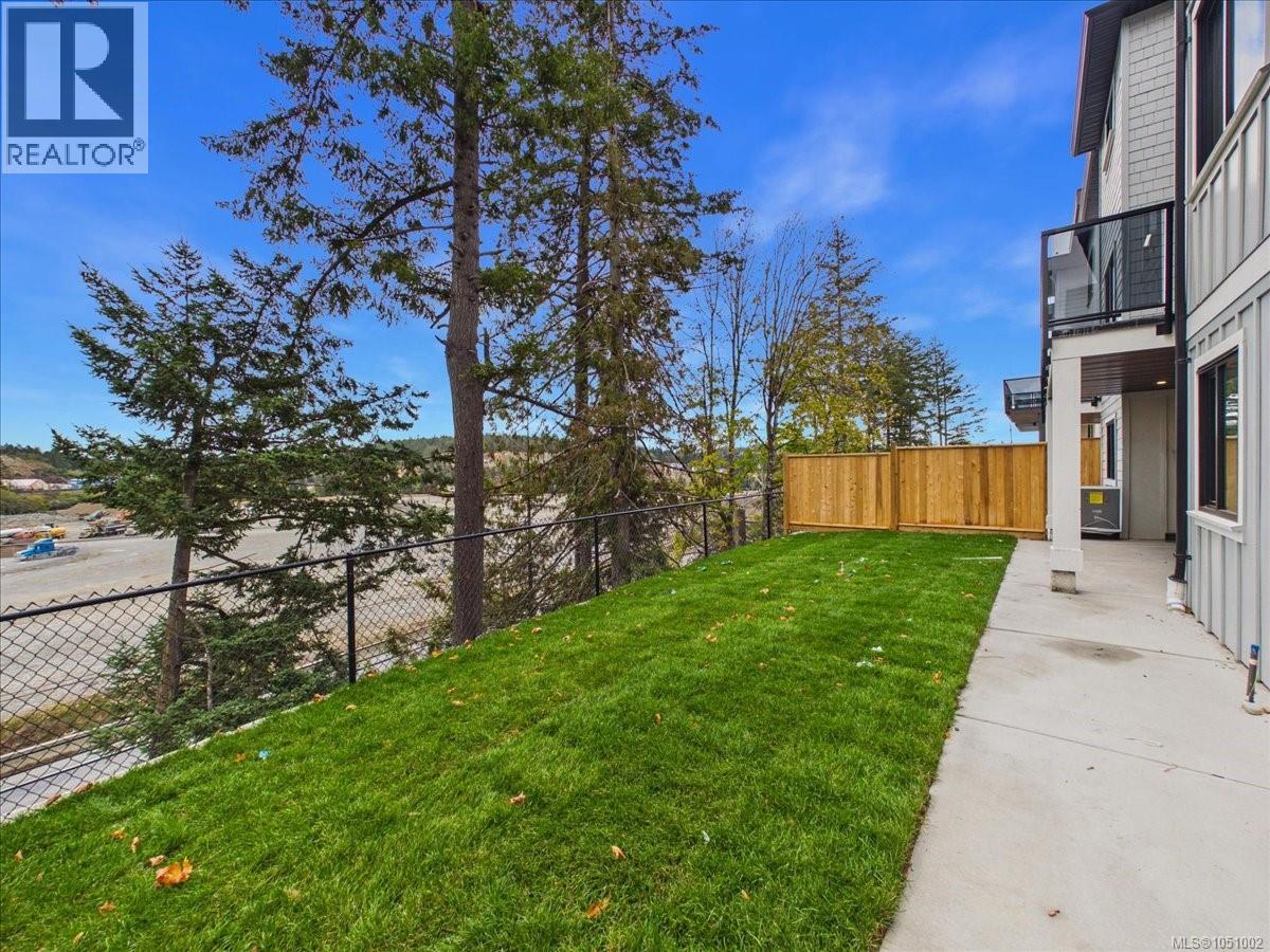 2111 Kingbird Dr - 49