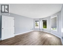 4pc Ensuite bath - 1944 Applewood Avenue, Innisfil, ON L9S1W3 Photo 8